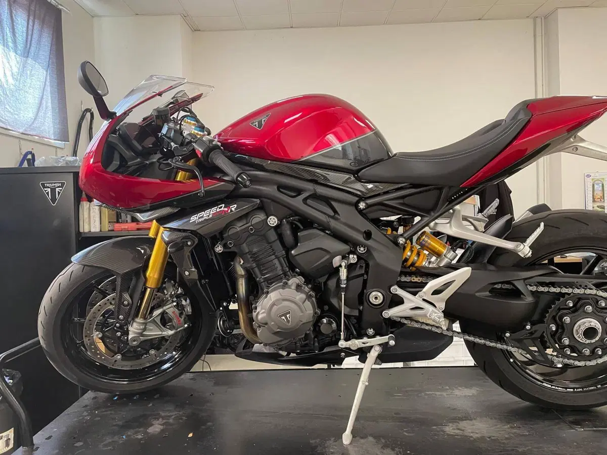 Triumph Speed Triple 1200 RR (2022 - 26) (9)