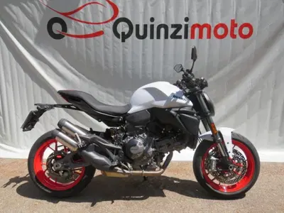 Ducati Monster 890 (2026) usata