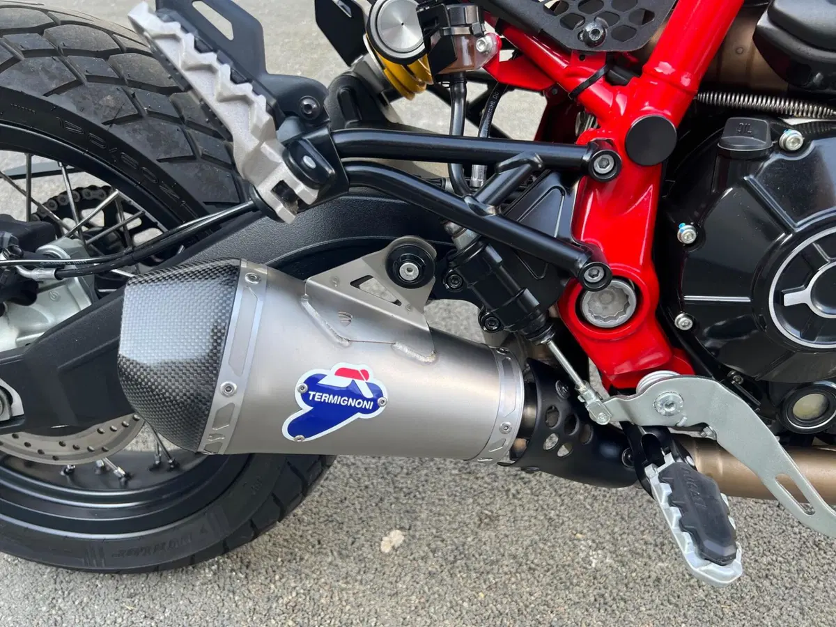 Ducati Scrambler 800 Desert Sled (2017 - 20) (12)