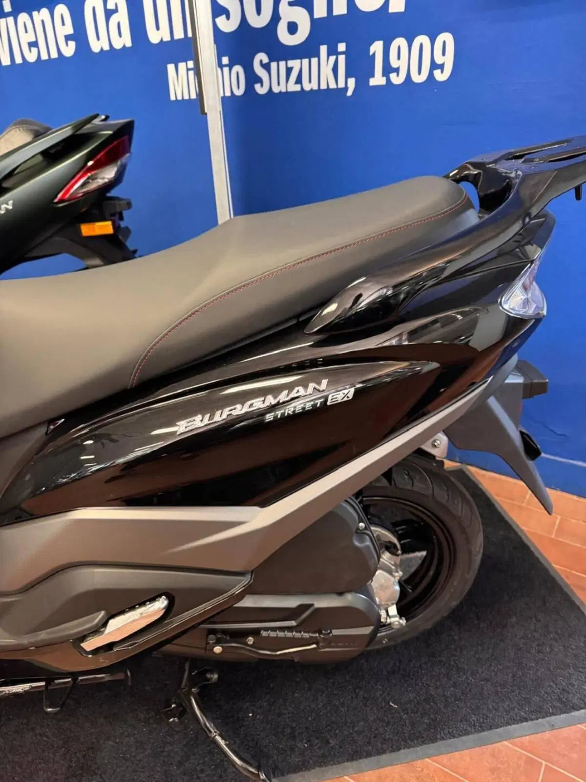 Suzuki Burgman Street 125 Executive (2023 - 26) (3)