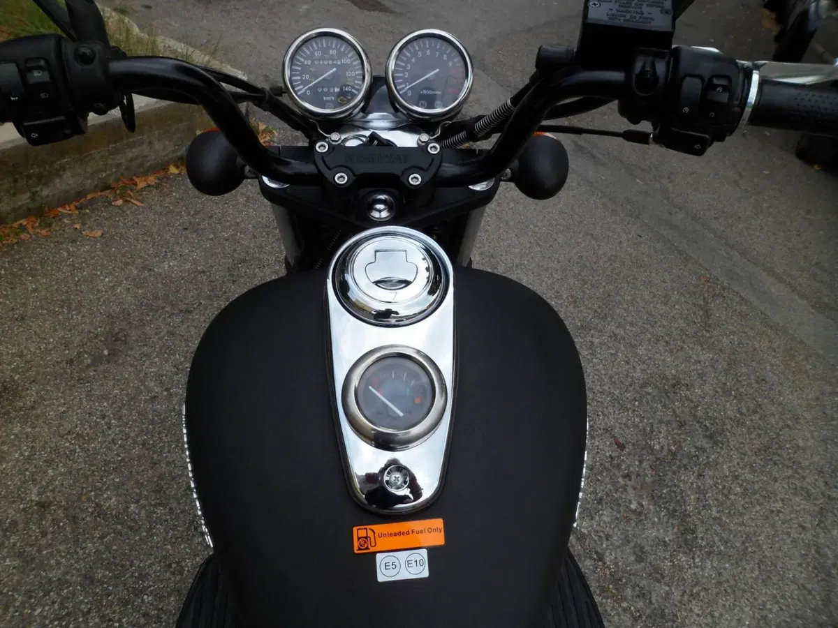 Keeway Motor Superlight 125 (2021 - 26) (6)
