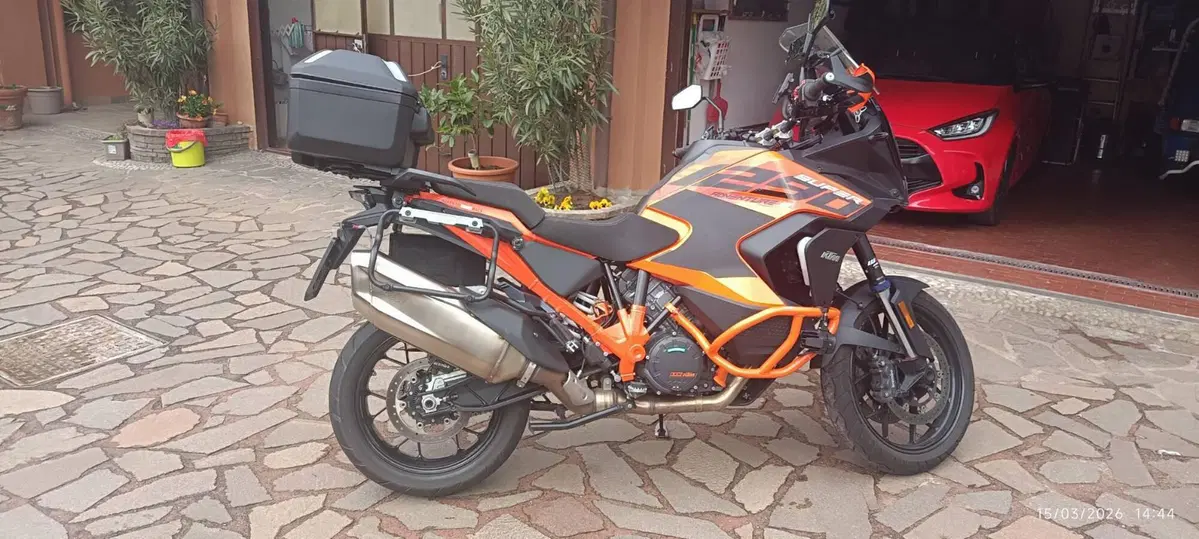 KTM 1290 Super Adventure S (2021 - 25) (2)