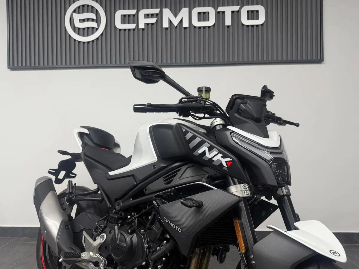 CFMOTO 450NK (2023 - 26) (3)