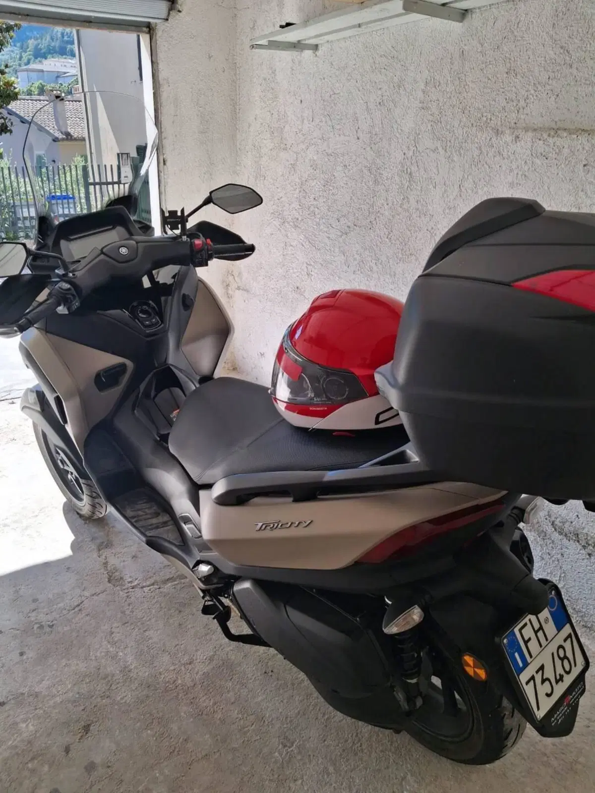 Yamaha Tricity 300 (2021 - 24) (3)