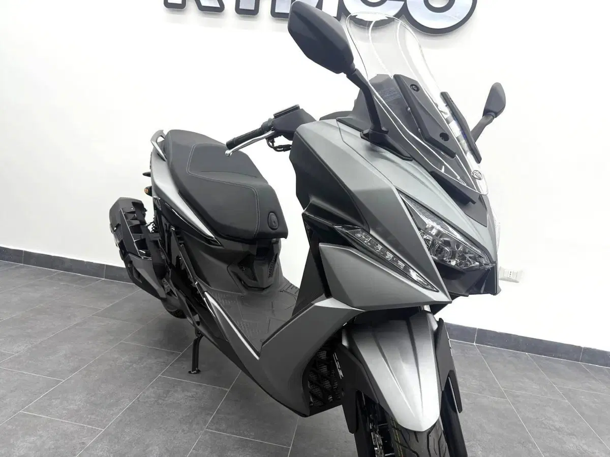 Kymco X-Town 250ST (2026) (3)