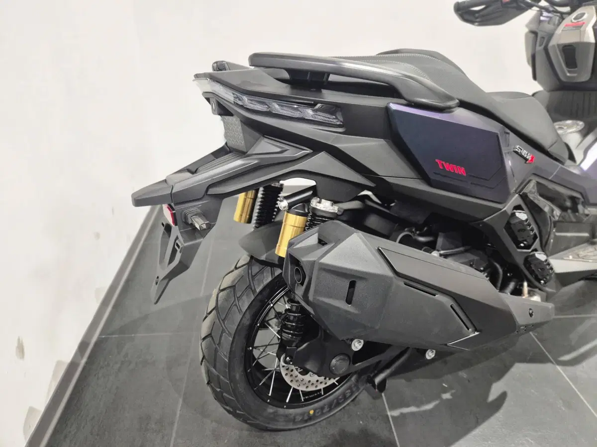 Voge SR450X (2026) (8)