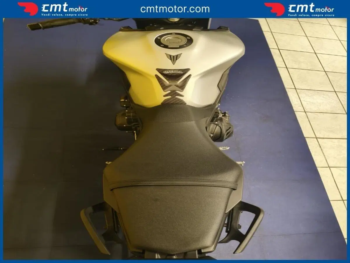 Yamaha MT-09 ABS (2016) (7)