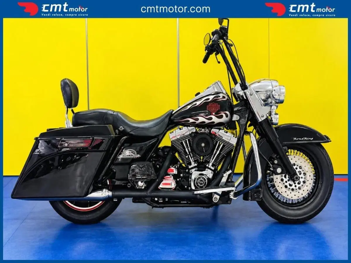 Harley-Davidson 1450 Road King Classic (1999 - 02) - FLHRCI
