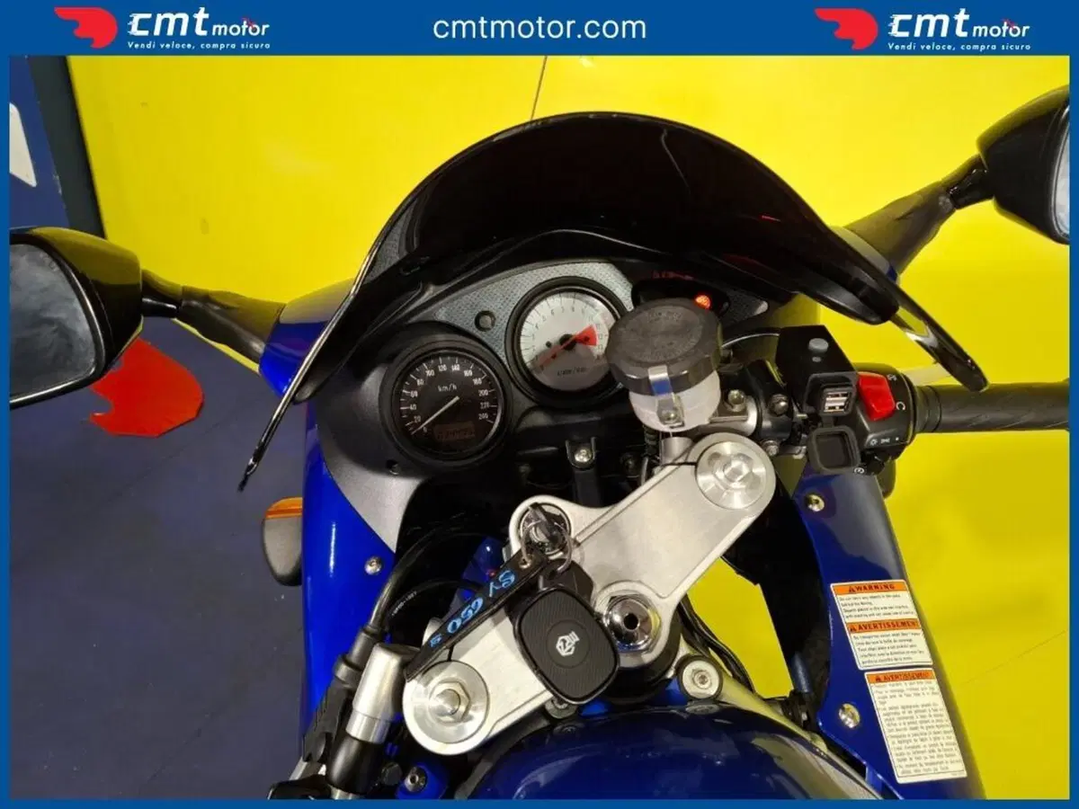 Suzuki SV 650 S (1999 - 02) (8)