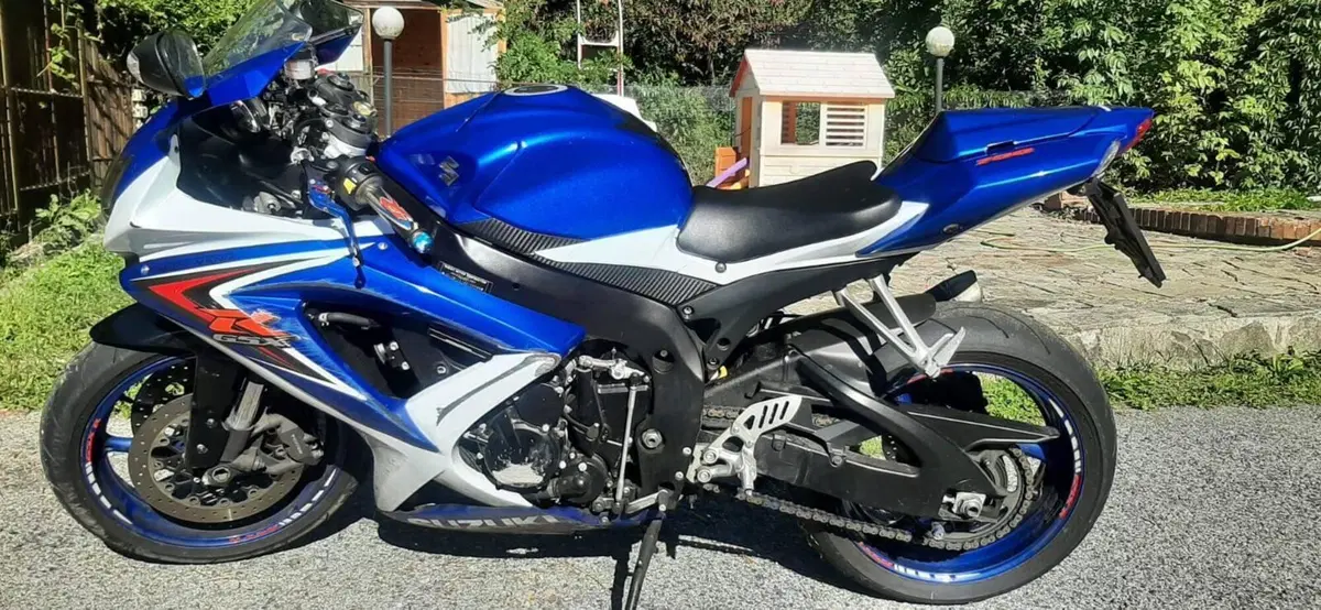 Suzuki GSX R 750 (2008 - 10) (3)