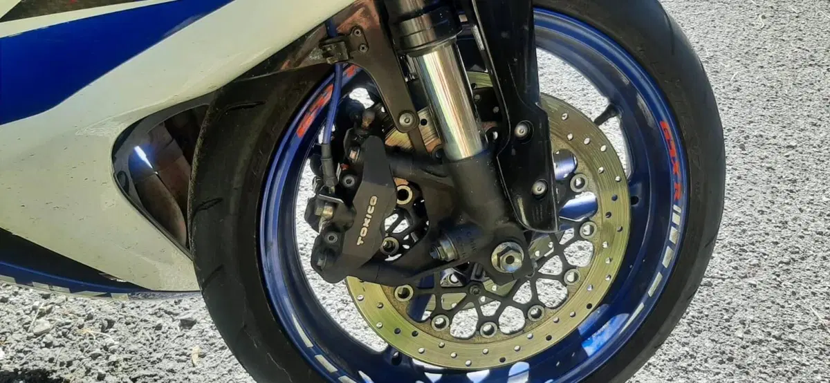 Suzuki GSX R 750 (2008 - 10) (10)
