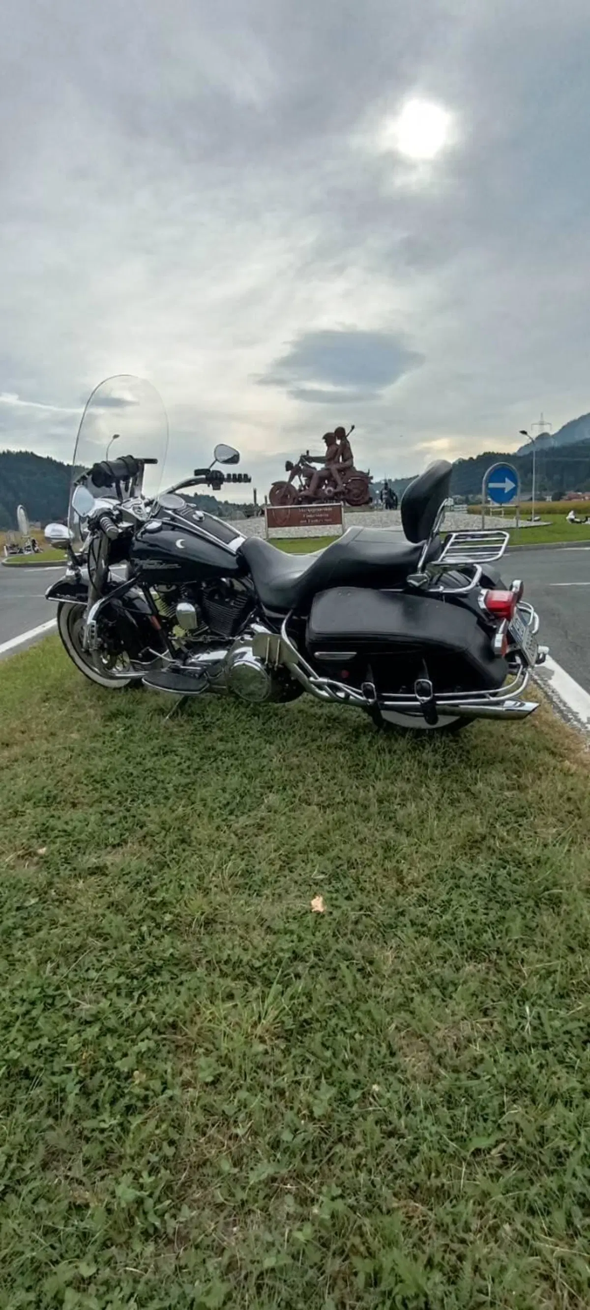 Harley-Davidson 103 Road King Classic (2011 - 13) - FLHRC (3)