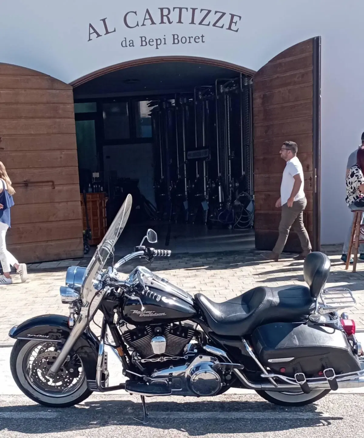 Harley-Davidson 103 Road King Classic (2011 - 13) - FLHRC (4)