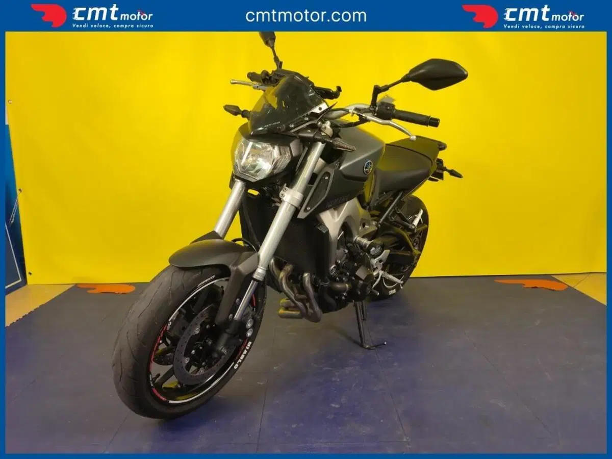 Yamaha MT-09 ABS (2013 - 15) (2)