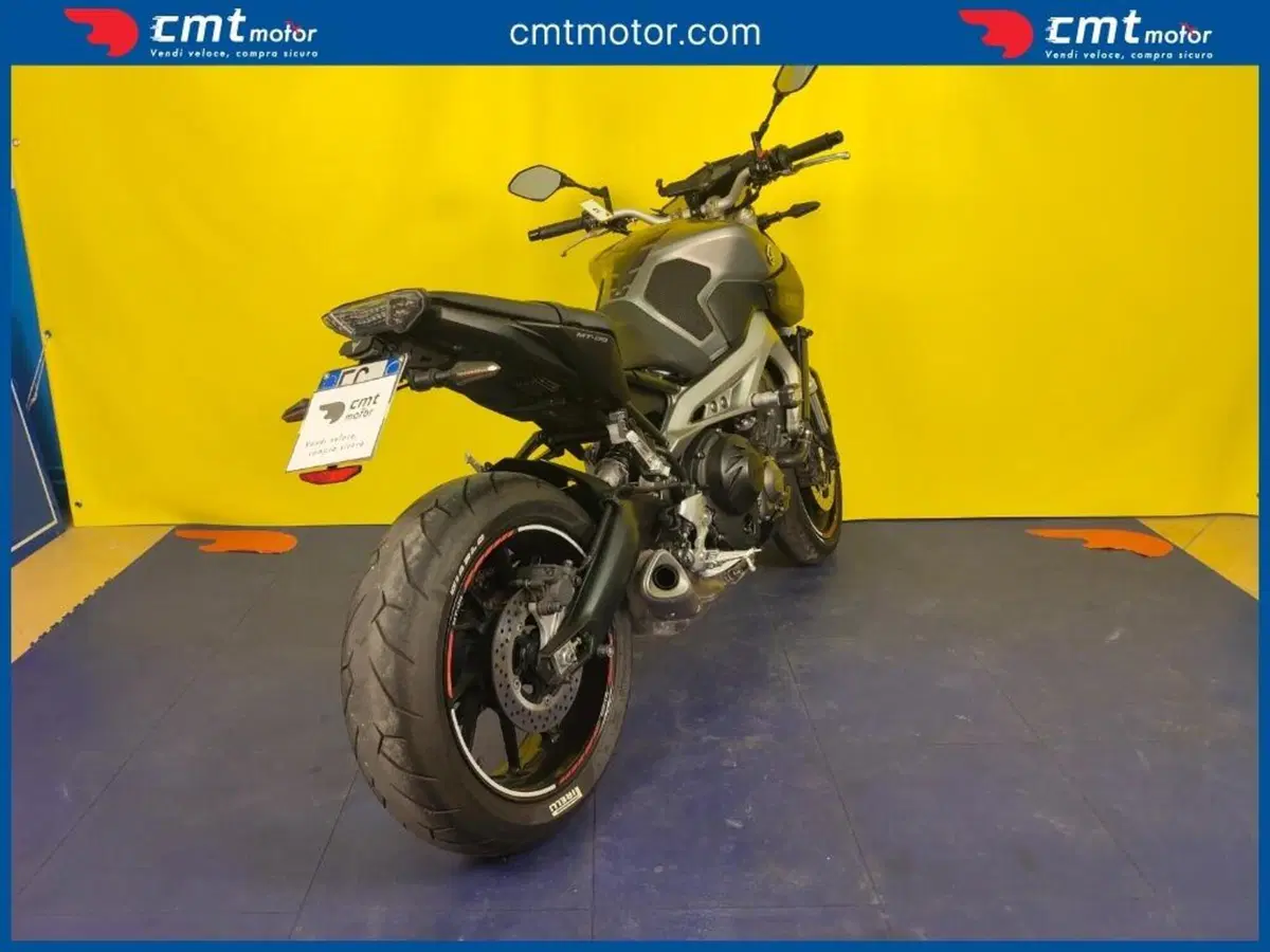 Yamaha MT-09 ABS (2013 - 15) (4)