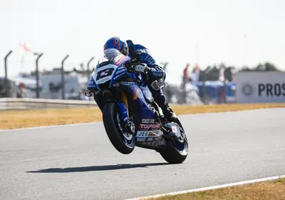 SBK. Vivi Cremona da protagonista con MotoXRacing e Motorsport World Service