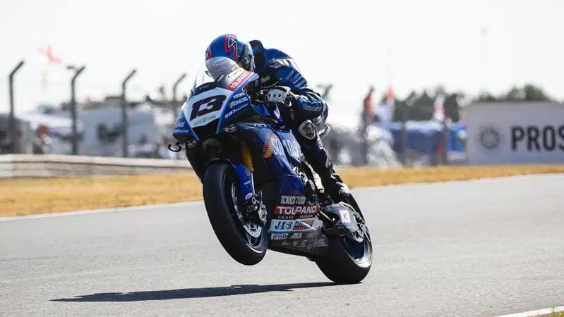 SBK. Vivi Cremona da protagonista con MotoXRacing e Motorsport World Service