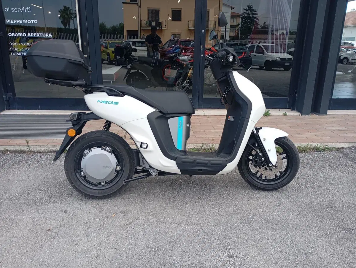 Yamaha Neo's L1e (2022 - 26) (5)