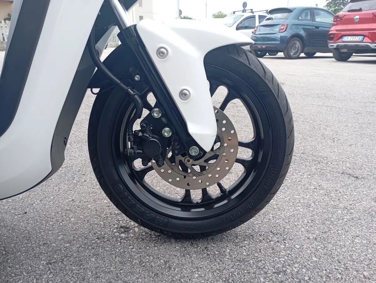 Yamaha Neo's L1e (2022 - 26) (10)