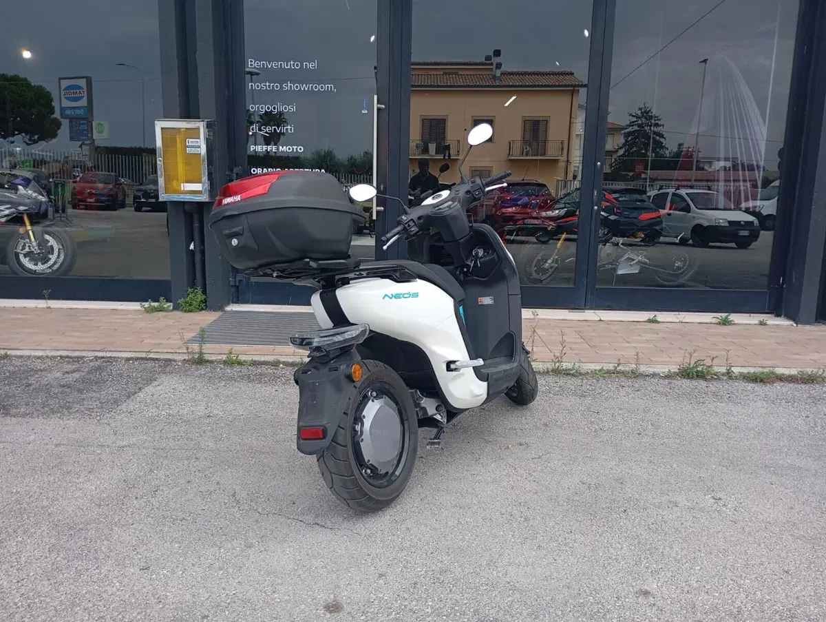 Yamaha Neo's L1e (2022 - 26) (4)