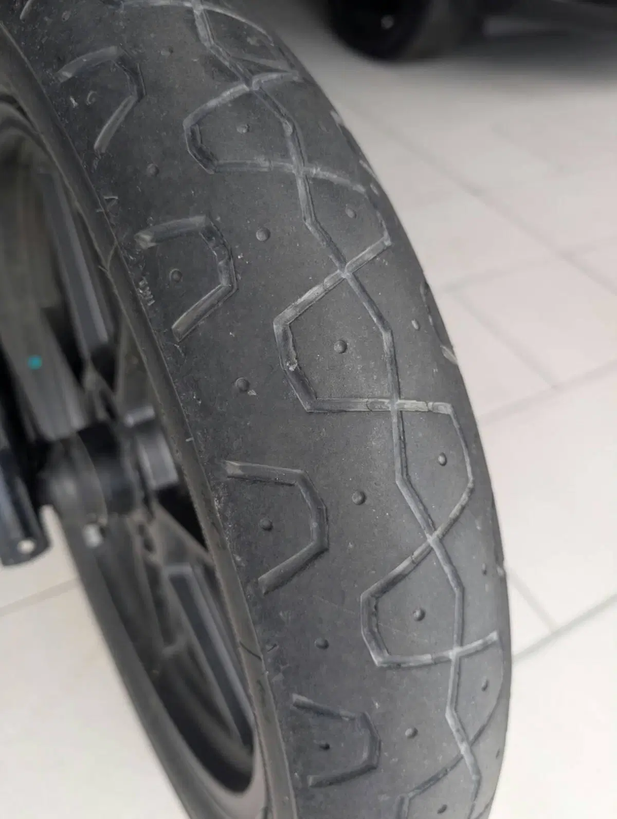 Royal Enfield Interceptor 650 (2021 - 26) (9)