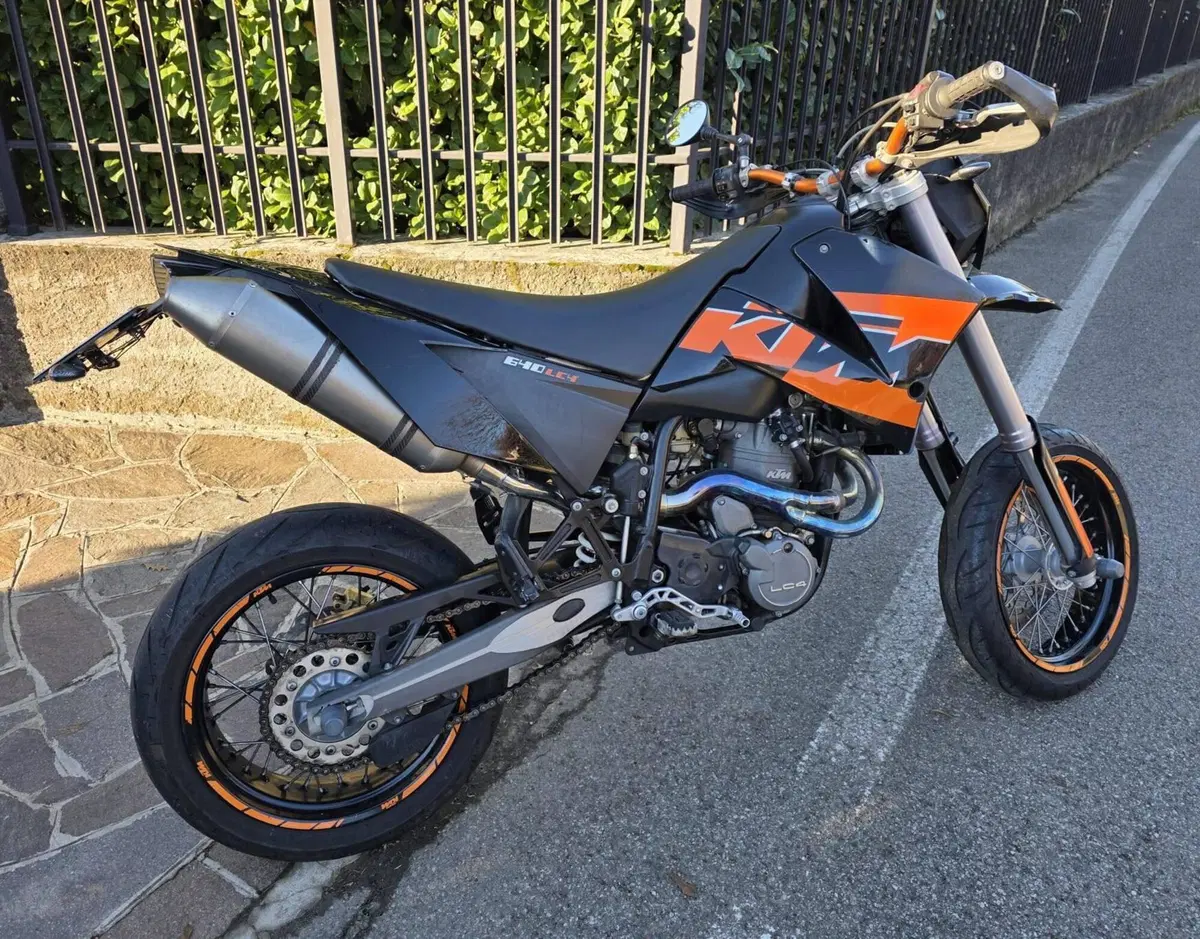 KTM LC4 640 SM verniciato a.e. (2003 - 05) (7)