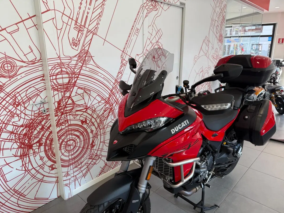 Ducati Multistrada V2 S (2022 - 24) (14)