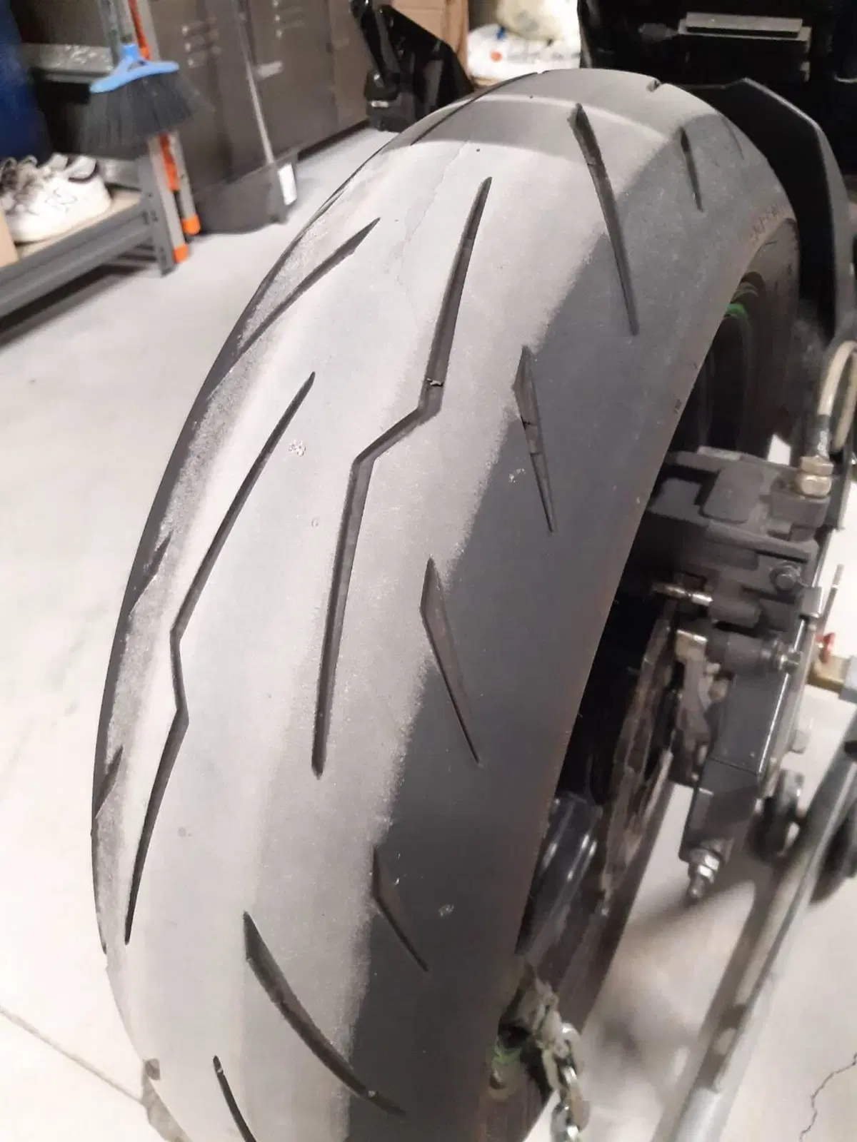 Kawasaki Z 800 (2012 - 13) (8)