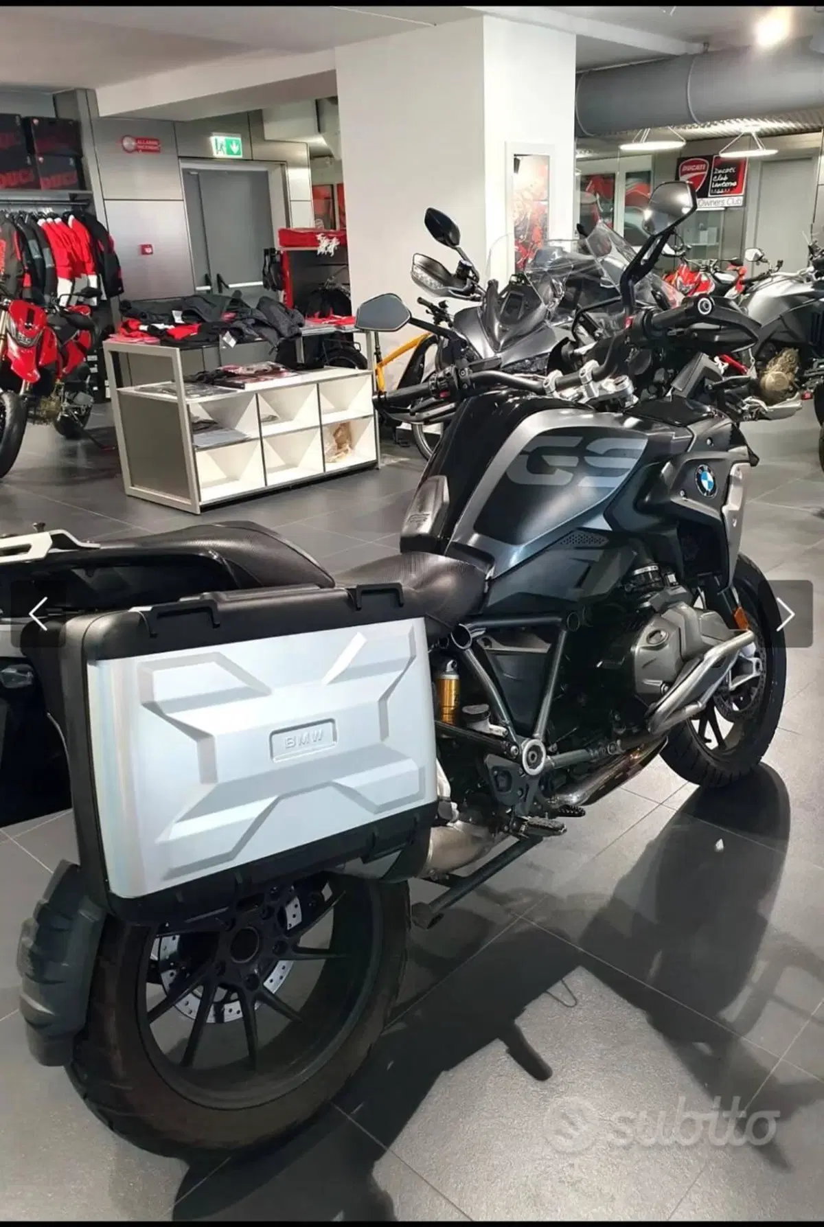 Bmw R 1250 GS (2021 - 24) (5)