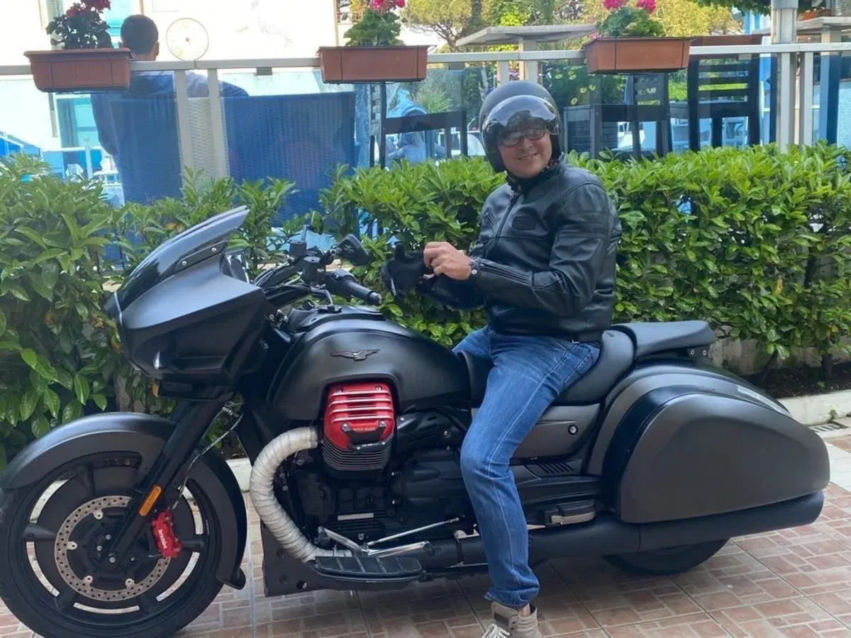 Moto Guzzi MGX 21 1400 (2016 - 20)