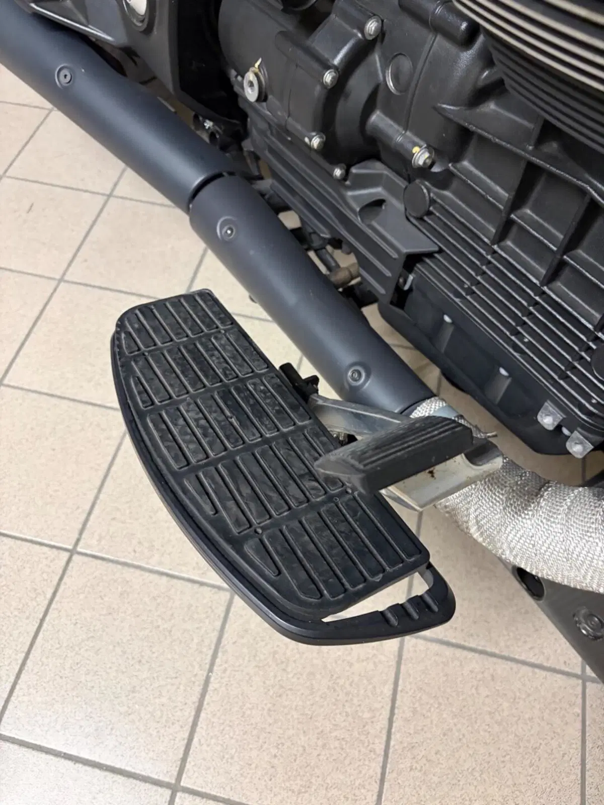 Moto Guzzi MGX 21 1400 (2016 - 20) (5)
