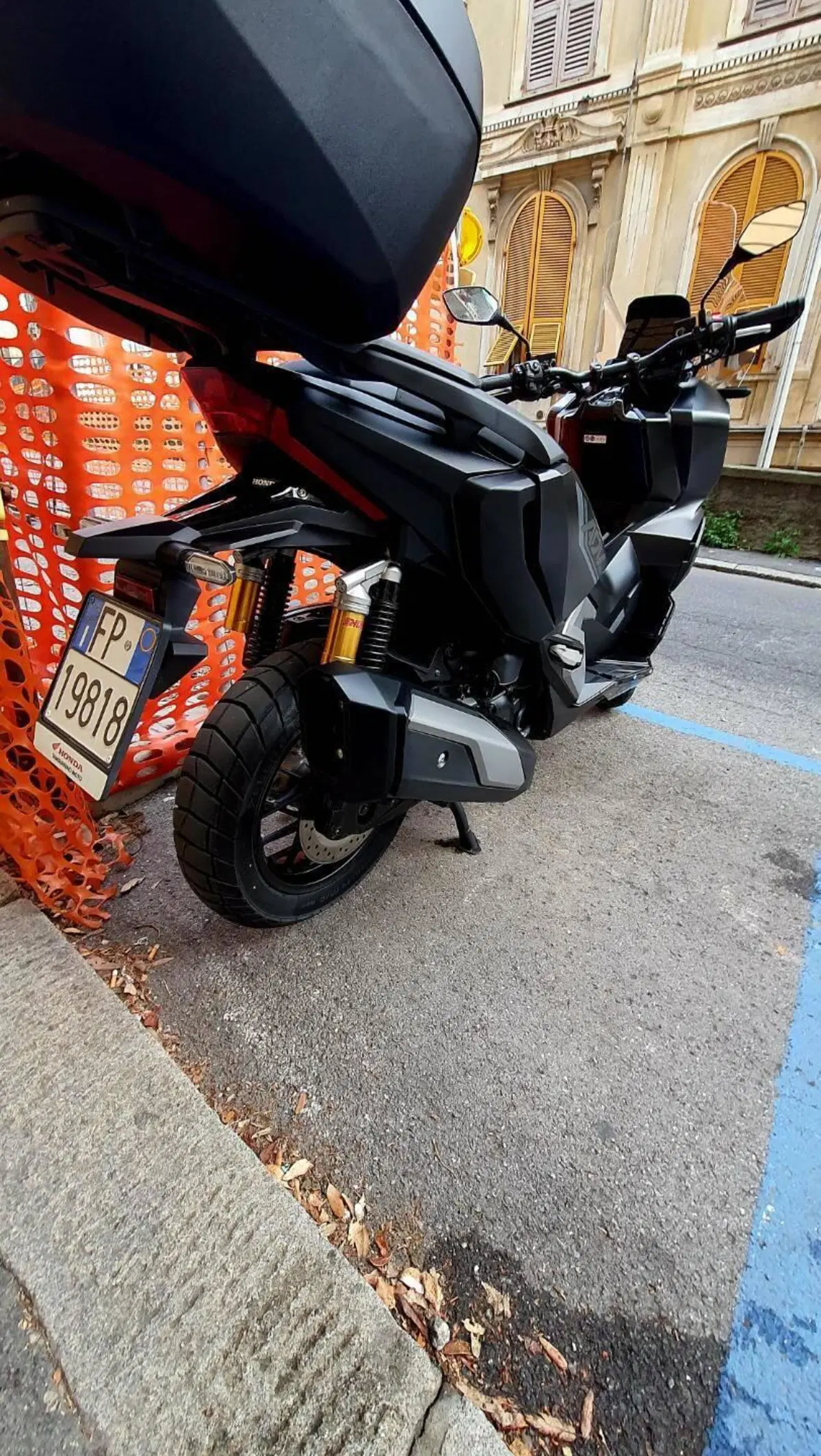 Honda ADV 350 Special Edition (2025 - 26) (5)