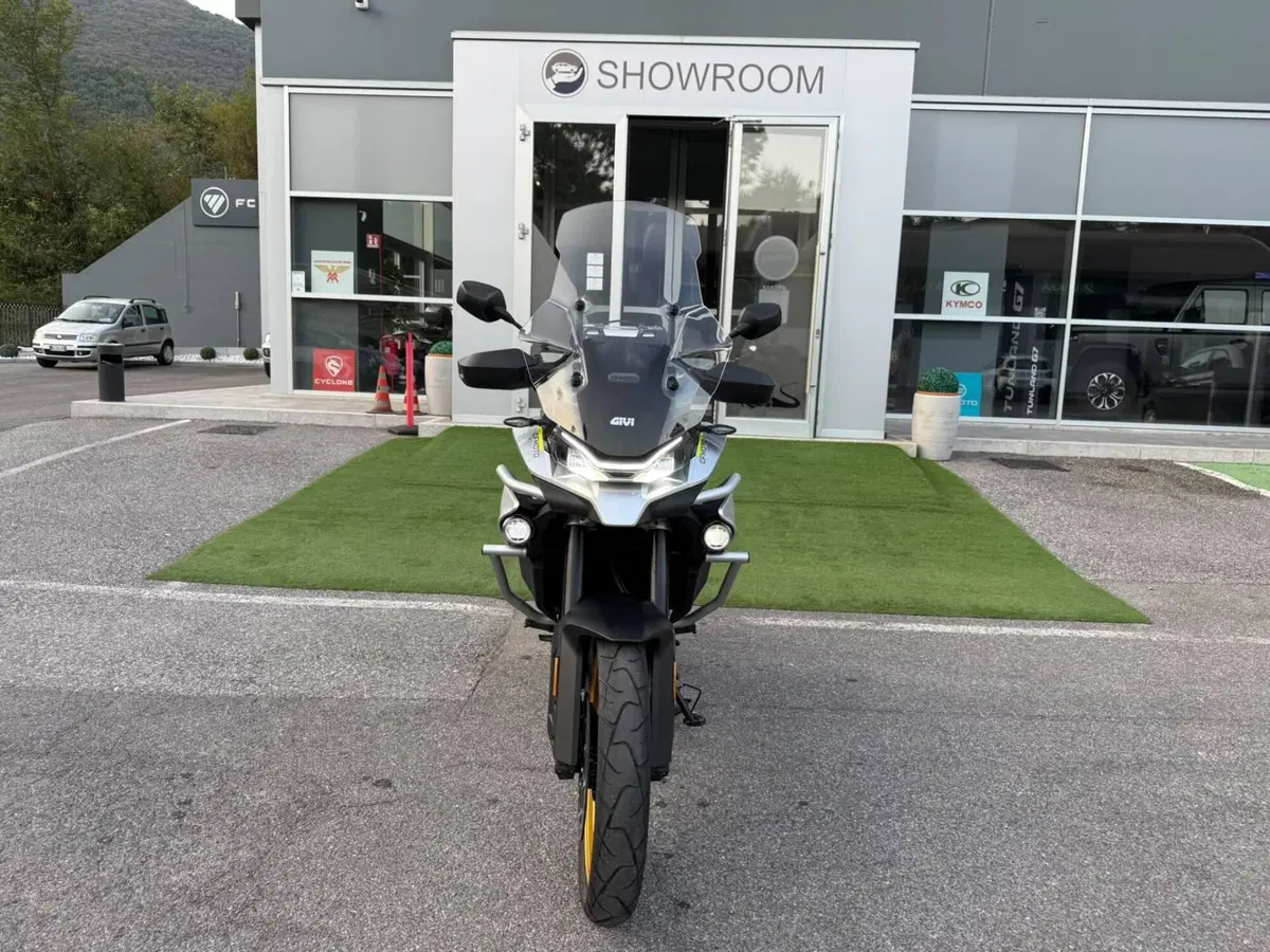 CFMOTO 800MT Touring (2022 - 26) (10)