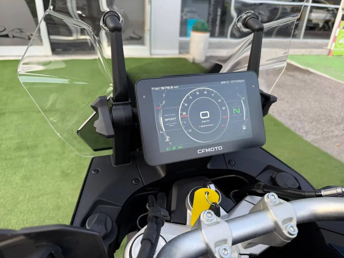 CFMOTO 800MT Touring (2022 - 26) (19)