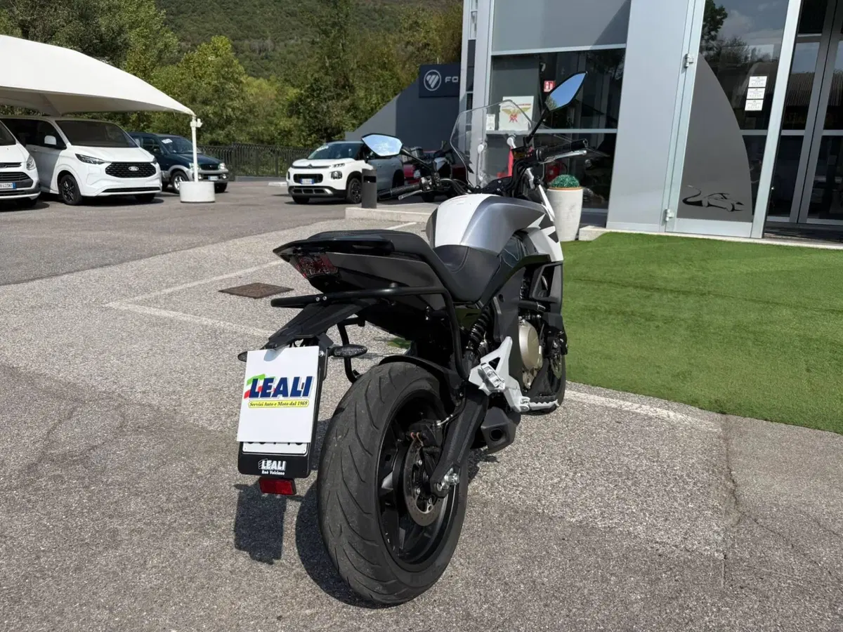 CFMOTO 650MT (2021 - 24) (15)