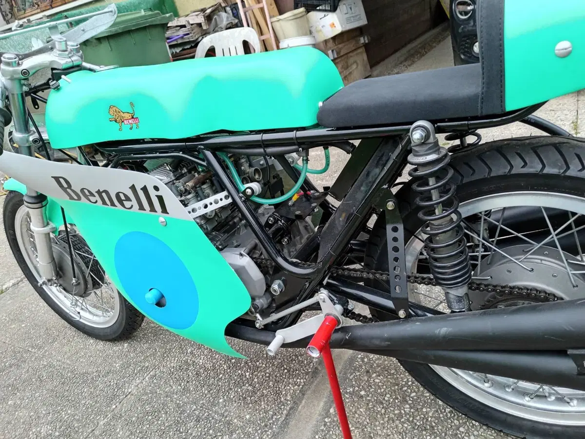 Benelli benelli 250