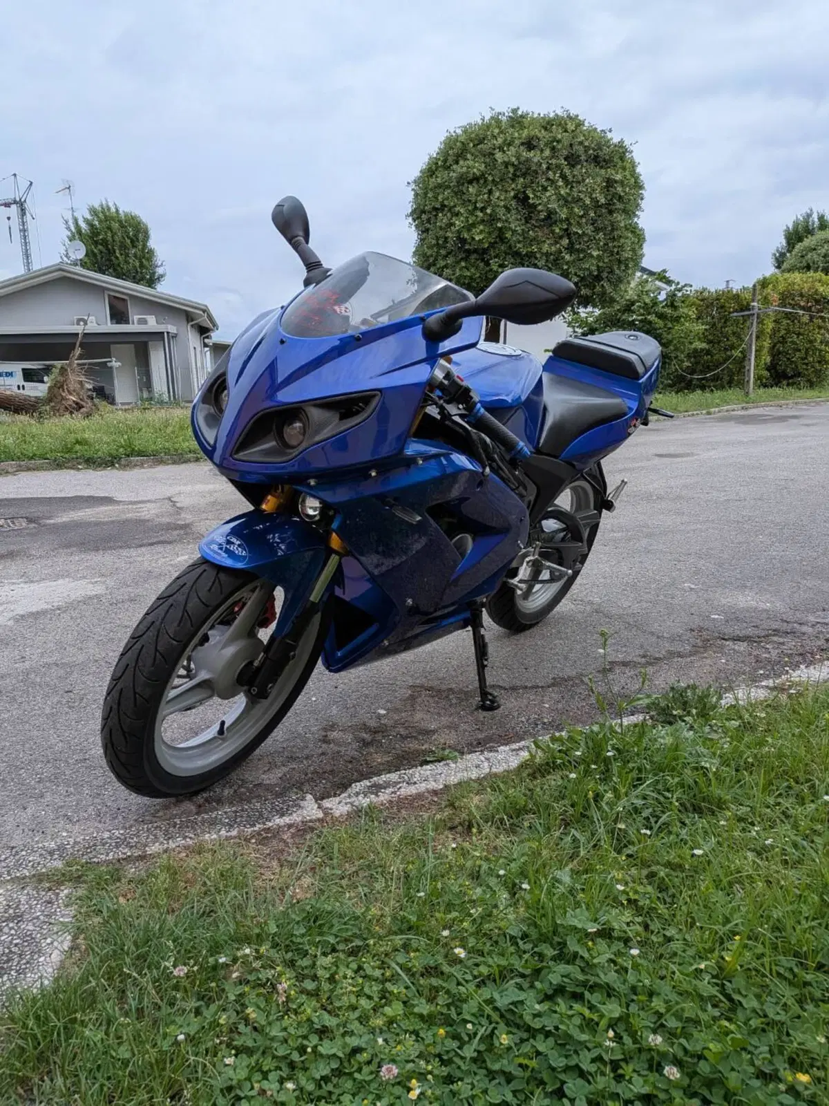 Rieju RS2 50 Matrix (2009 - 12) (2)