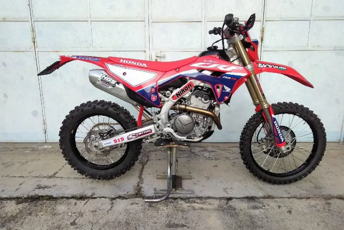 Honda CRF 250RX Enduro (2022)
