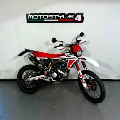 Fantic Motor XEF 125 Competition 4T (2022) usata