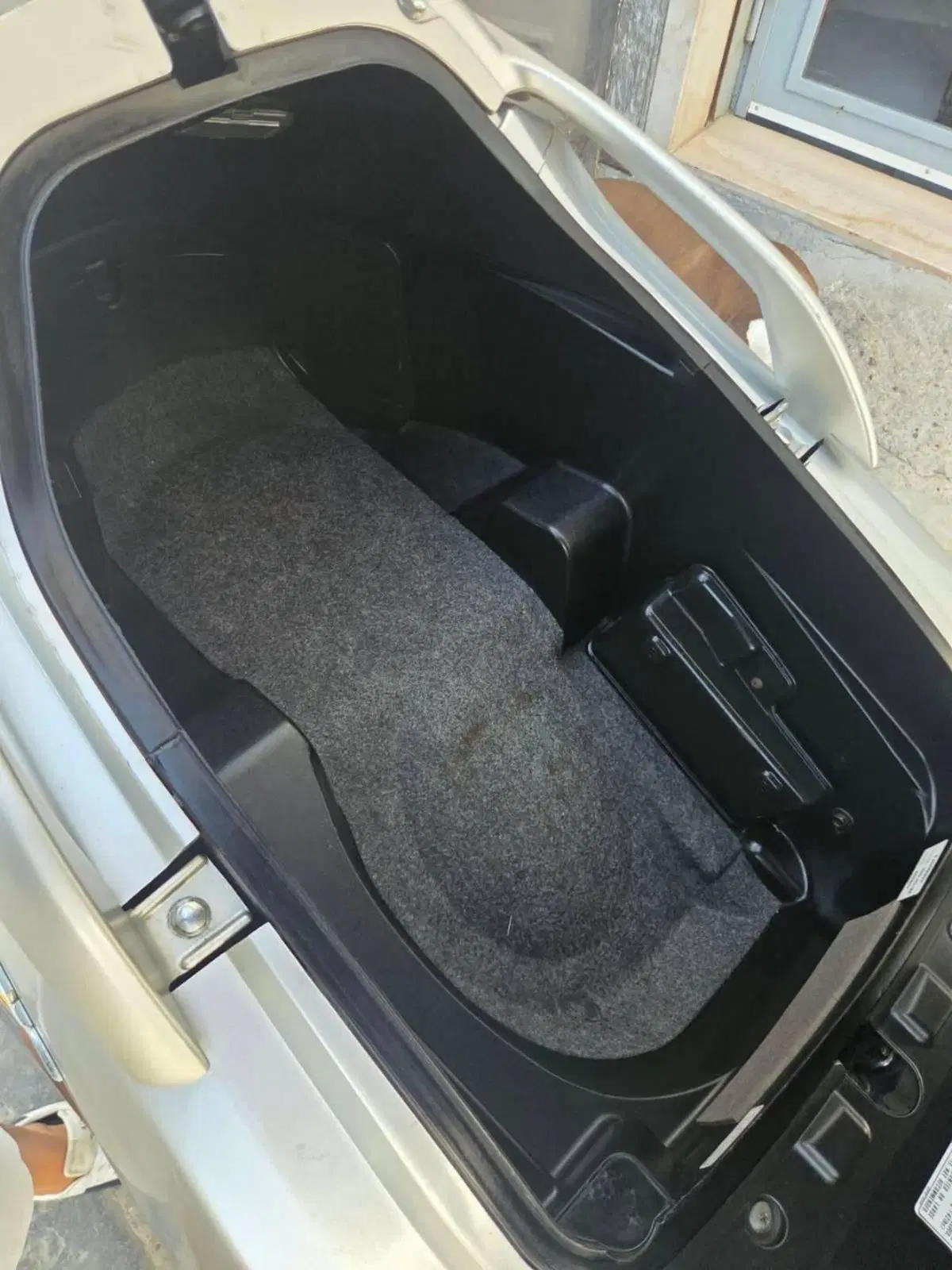Honda Silver Wing 600 (2001 - 05) (10)
