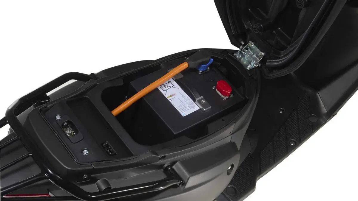 Nerva Spark Spark L3e (2026) (14)