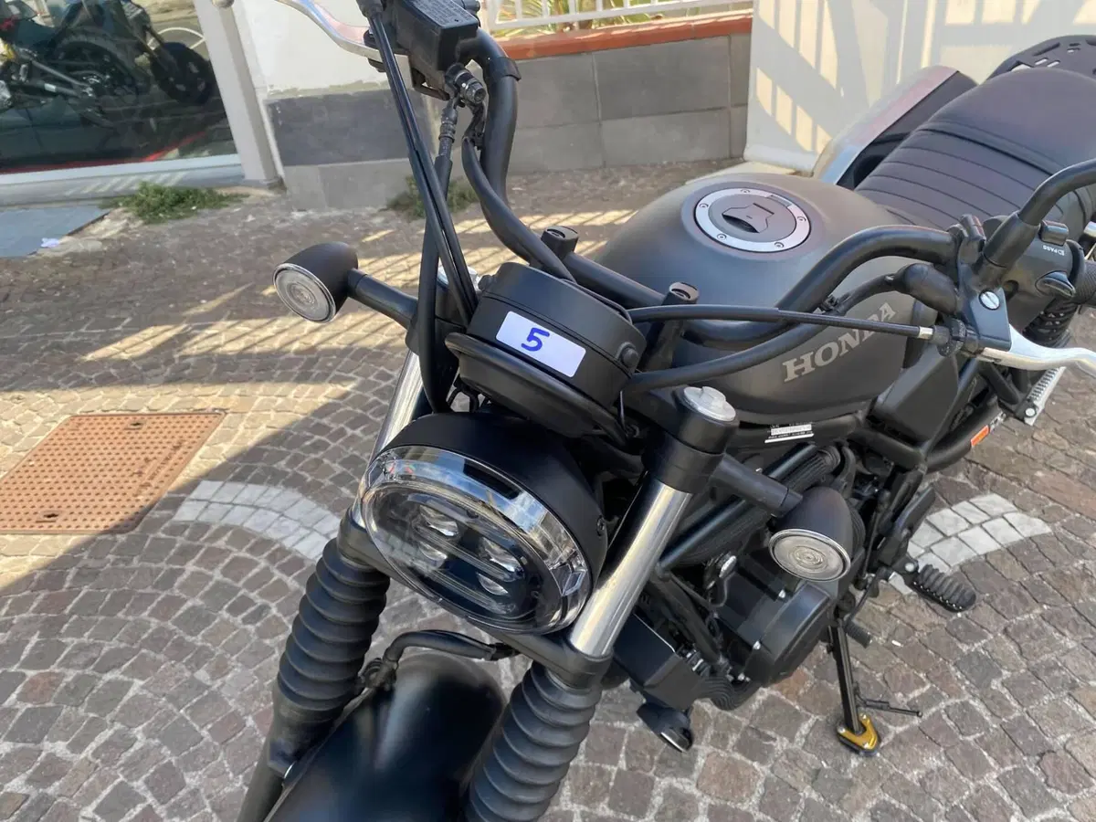 Honda CL500 (2025 - 26) (5)