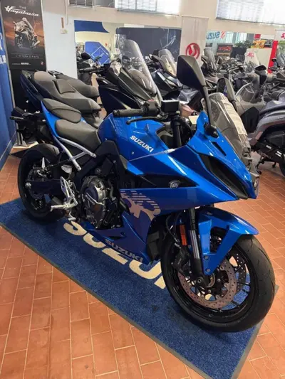 Suzuki GSX-8R (2024 - 26) nuova