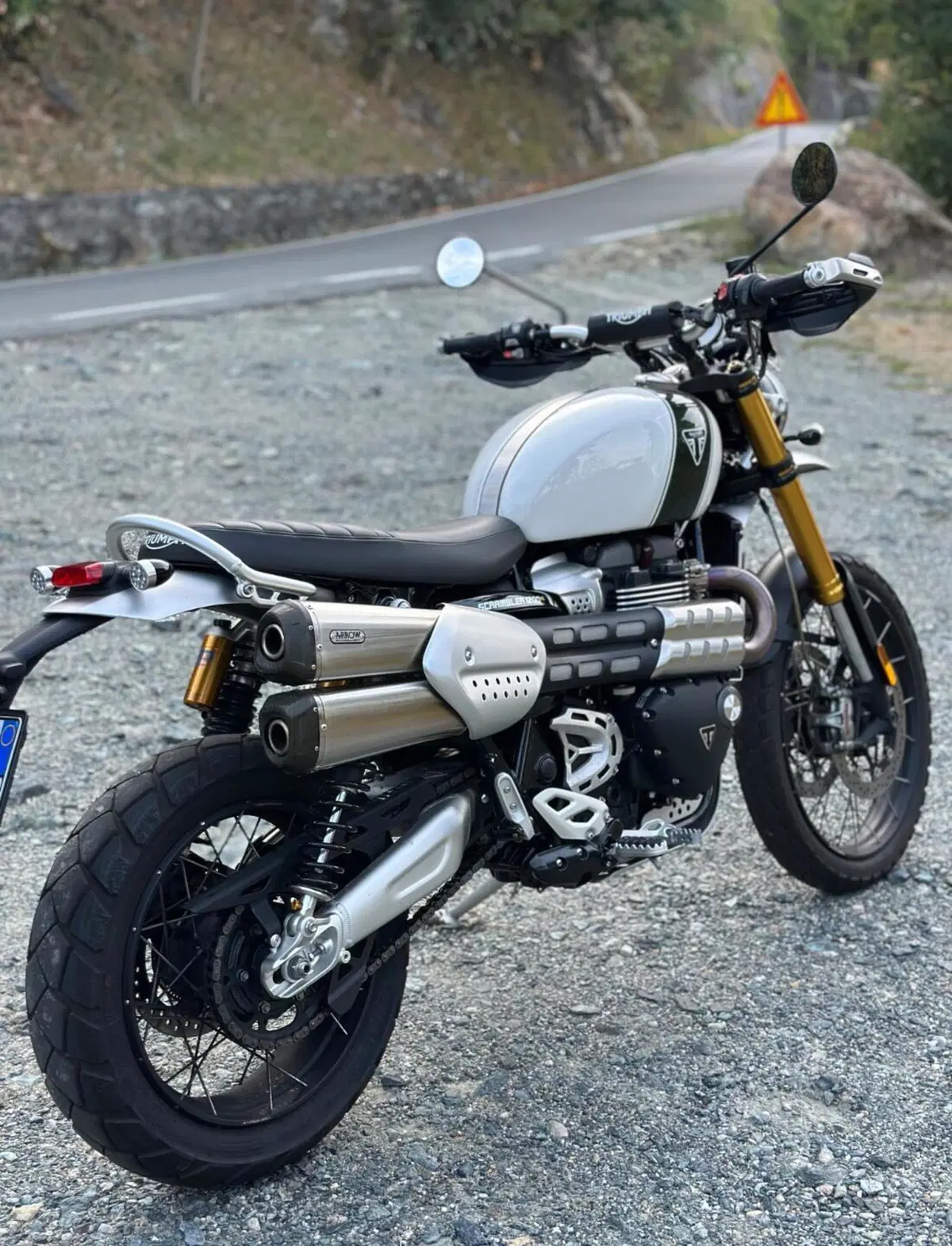 Triumph Scrambler 1200 XE (2019 - 20) (3)