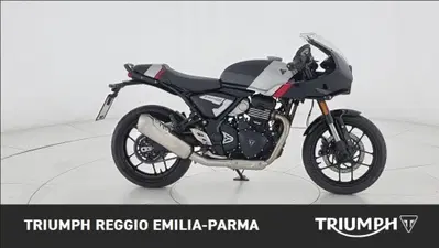 Triumph Thruxton 400 (2026) usata