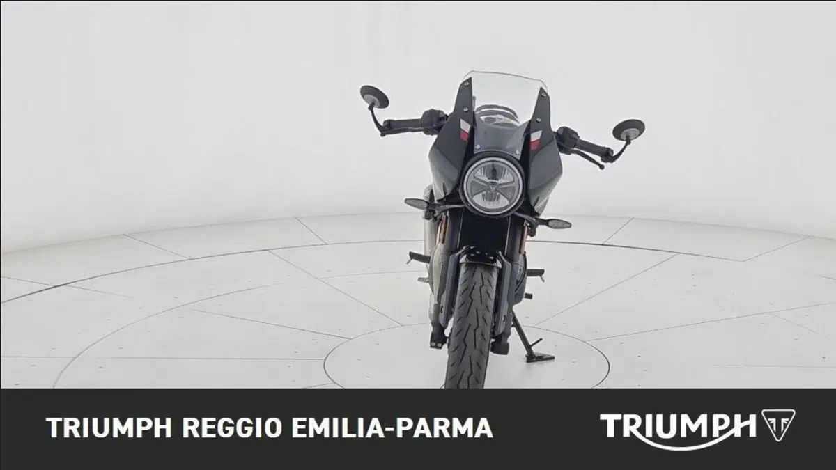 Triumph Thruxton 400 (2026) (6)