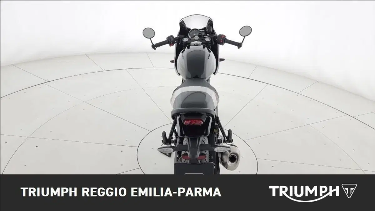 Triumph Thruxton 400 (2026) (14)