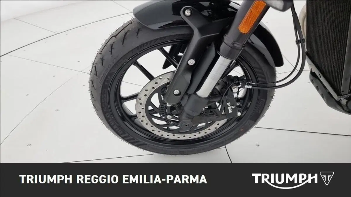 Triumph Thruxton 400 (2026) (22)