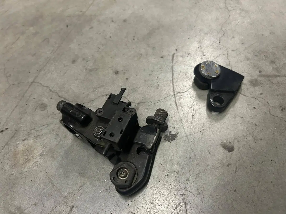 Regolatore leva frizione completo di supporto / Re Kawasaki (2)