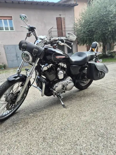 Harley-Davidson 1200 Custom (2007 - 13) - XL 1200C usata